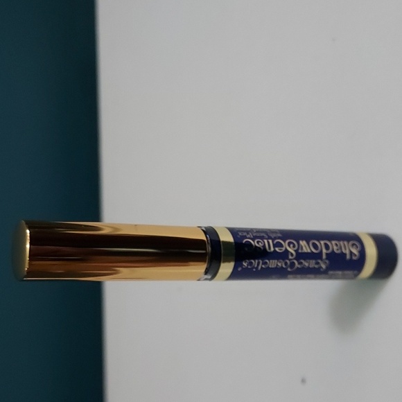 ShadowSense Lapis Glitter eye shadow - Picture 2 of 3